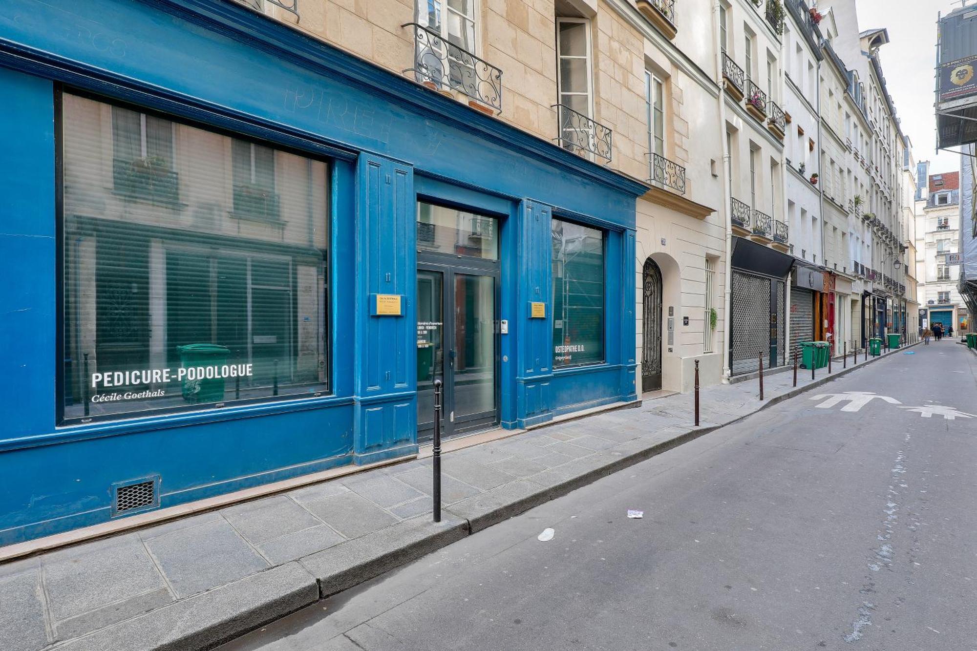Paradise In The Center Of Paris - Le Marais Екстериор снимка